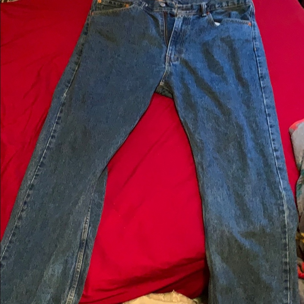 Levin medium wash jeans
